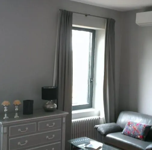 Konukevi La Du Chai 3*